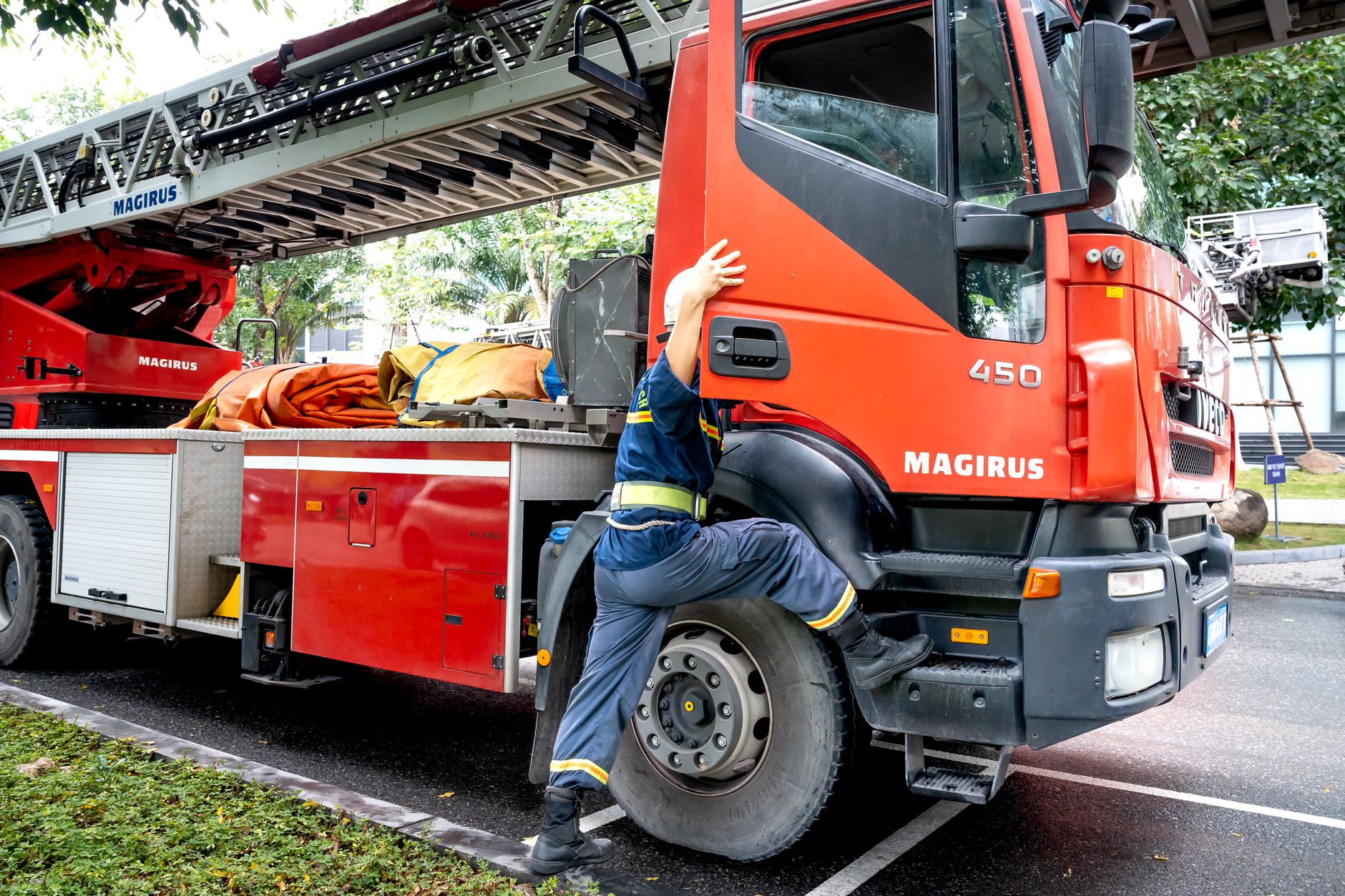 Bonner Feuerwehrmann: "Möglichst schnell in den Einsatz"