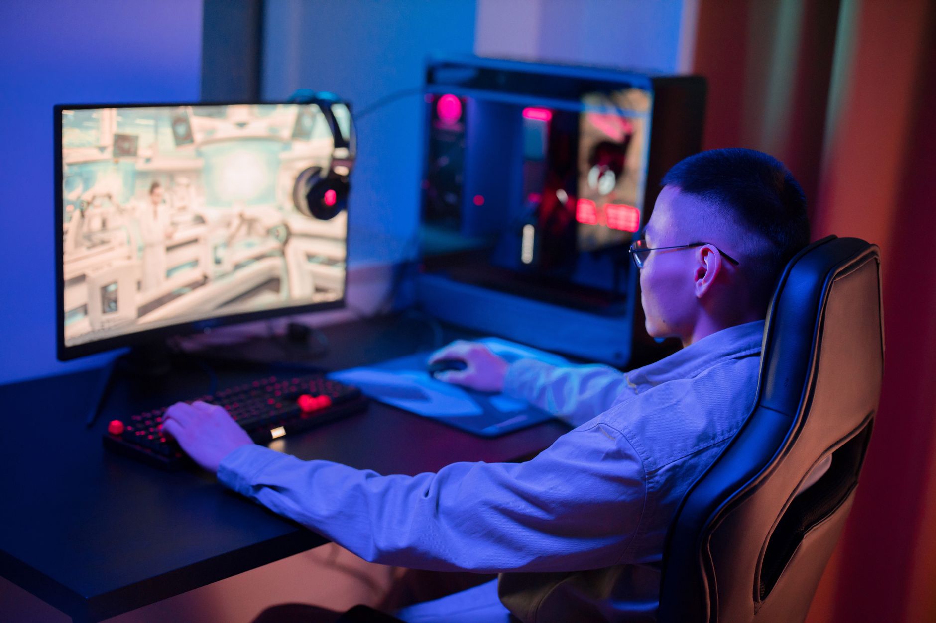 Gefahren beim Online-Spiel – Wie sich Jugendliche schützen