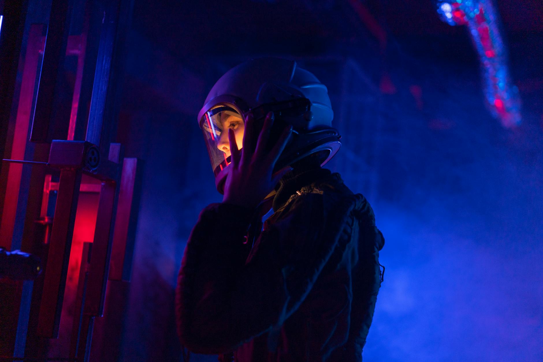 Donnerstag: NASA-Astronauten auf Mondreise, SpaceX auf geheimem Börsengang