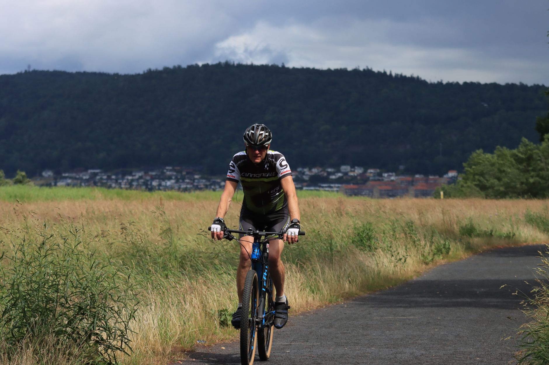Radsport - Lorena Wiebes gewinnt auch zweite Etappe der Tour de France der Frauen