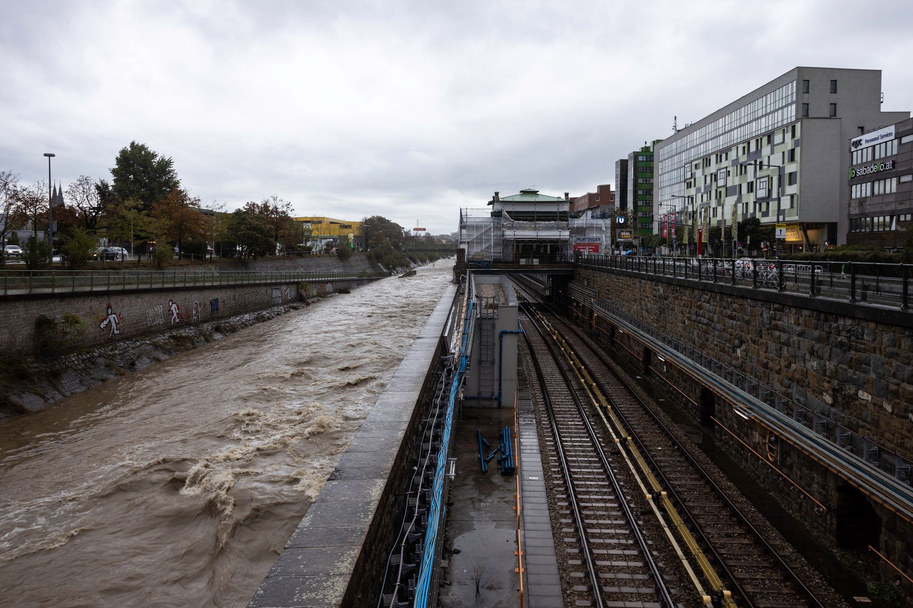 Flüsse erreichen neue Tiefststände durch Niedrigwasser