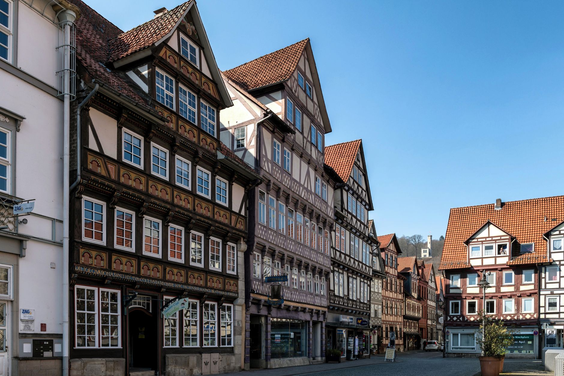 Rüdesheim: Historisches Niedrigwasser gibt Rhein-Tourismus den Rest