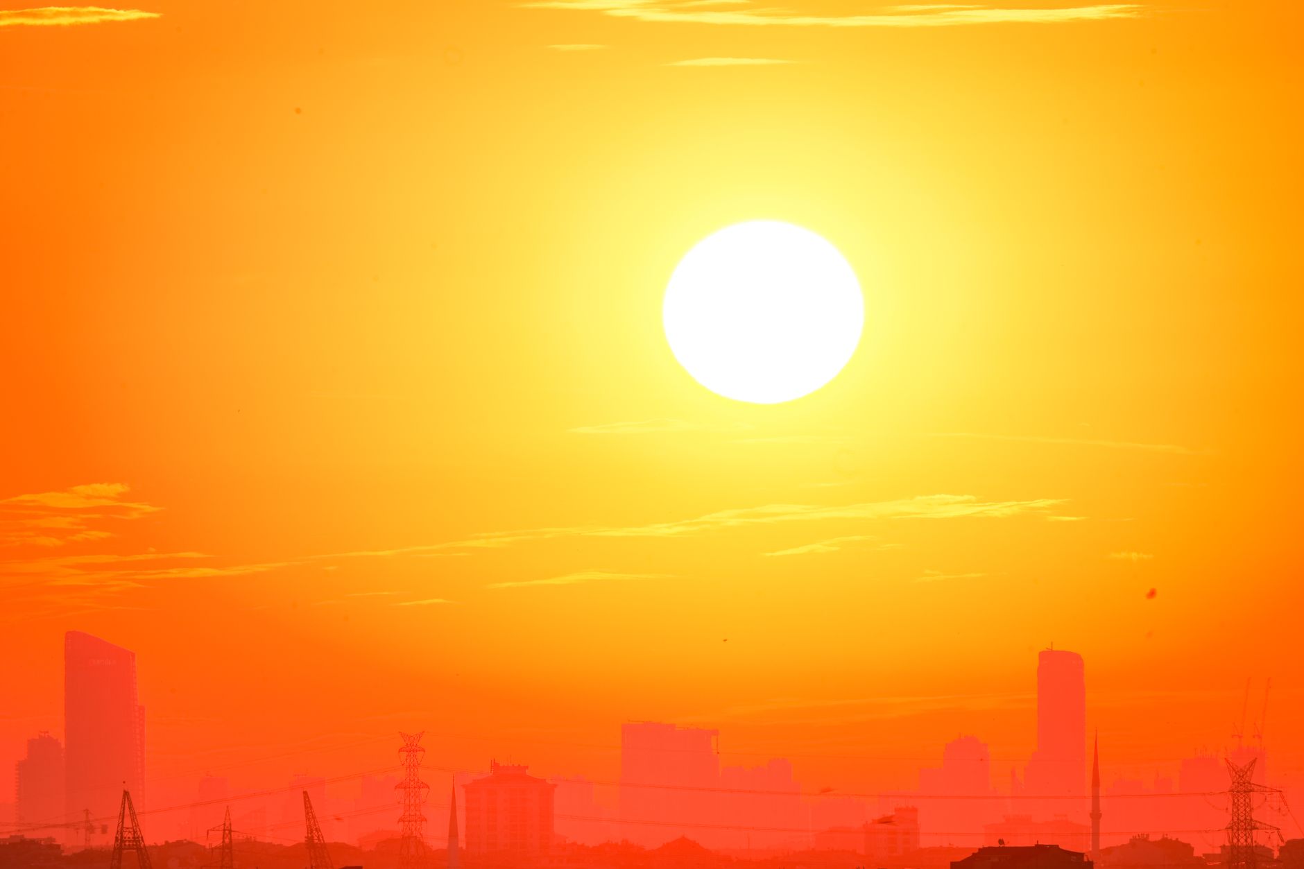 Kommunen - Hitze in Deutschland: Städte- und Gemeindebund fordert "Kraftakt" für Wasserversorgung und Klimaanpassung"