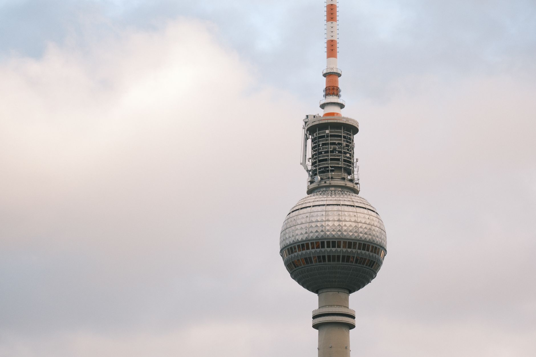 heise+ | Datenschutzreformen: Was Berlin und Brüssel planen