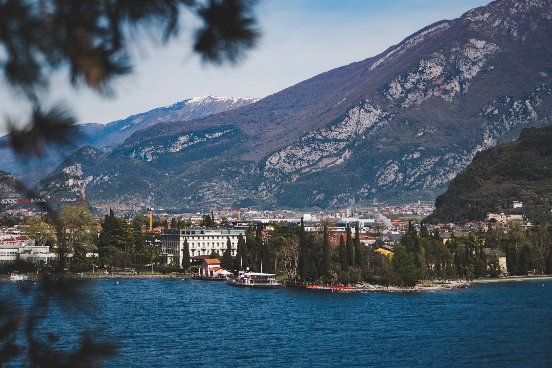Italien - Waldbrand am Gardasee ist unter Kontrolle