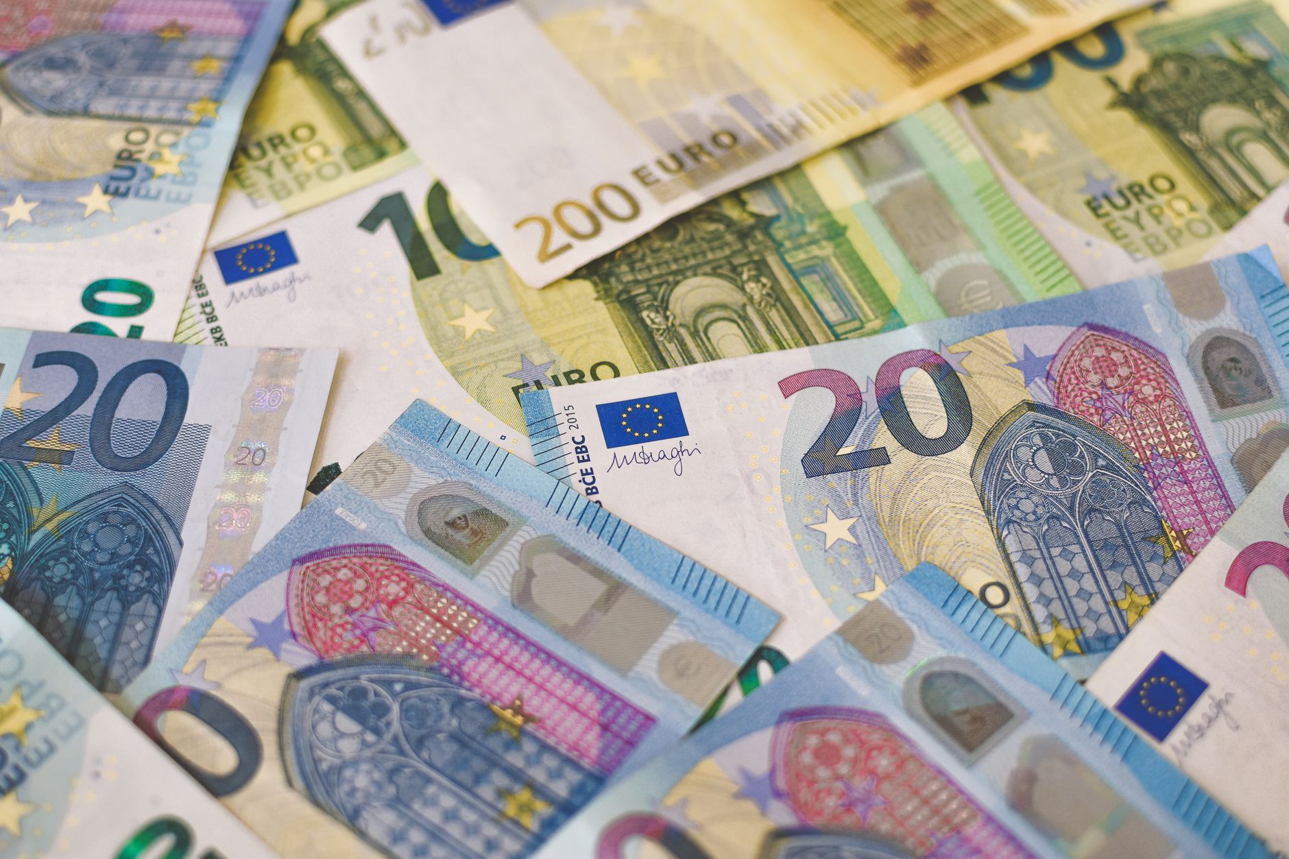 DGB sieht Milliardenschäden durch Mindestlohn-Betrug