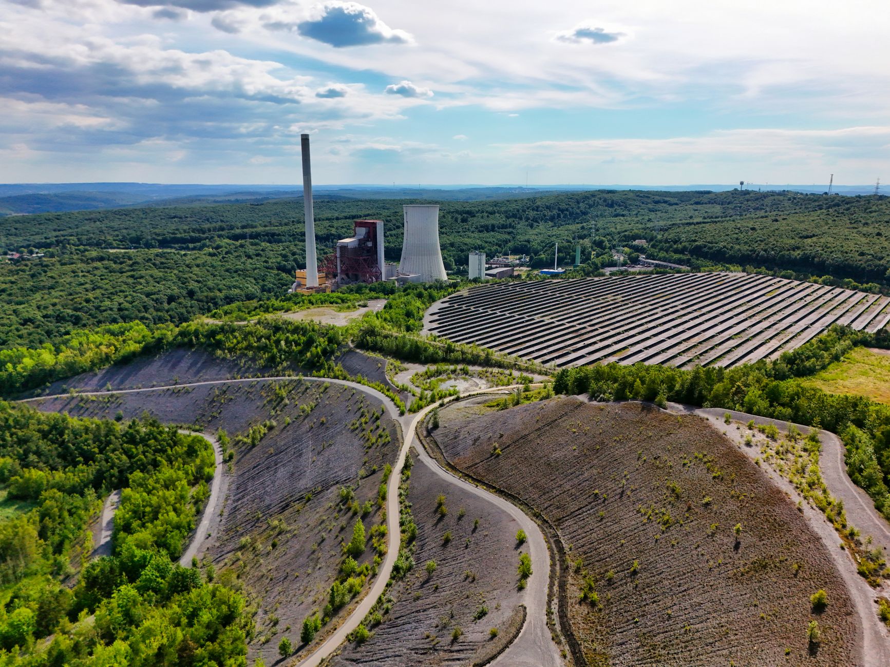 Ungarn - Atomkraftwerk fährt wegen steigendem Wasserstand der Donau langsam wieder hoch