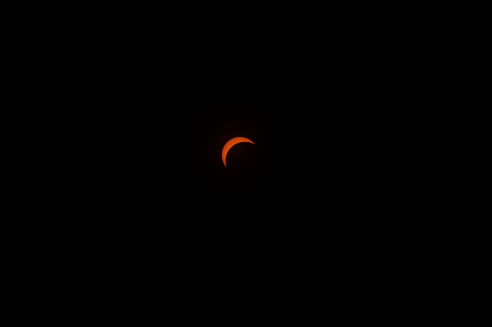 Spanien: Vorfreude auf Sonnenfinsternis, Angst vor Waldbränden