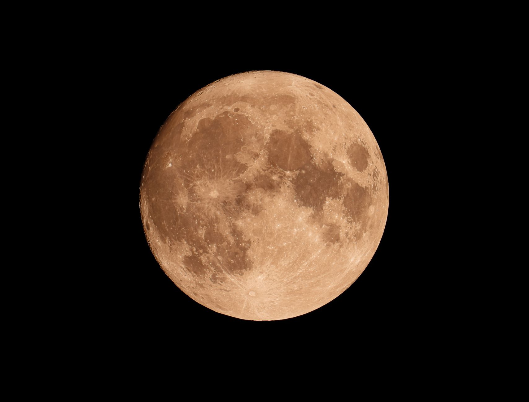 SpaceX: Aufnahmen vom Raketeneinschlag auf dem Mond
