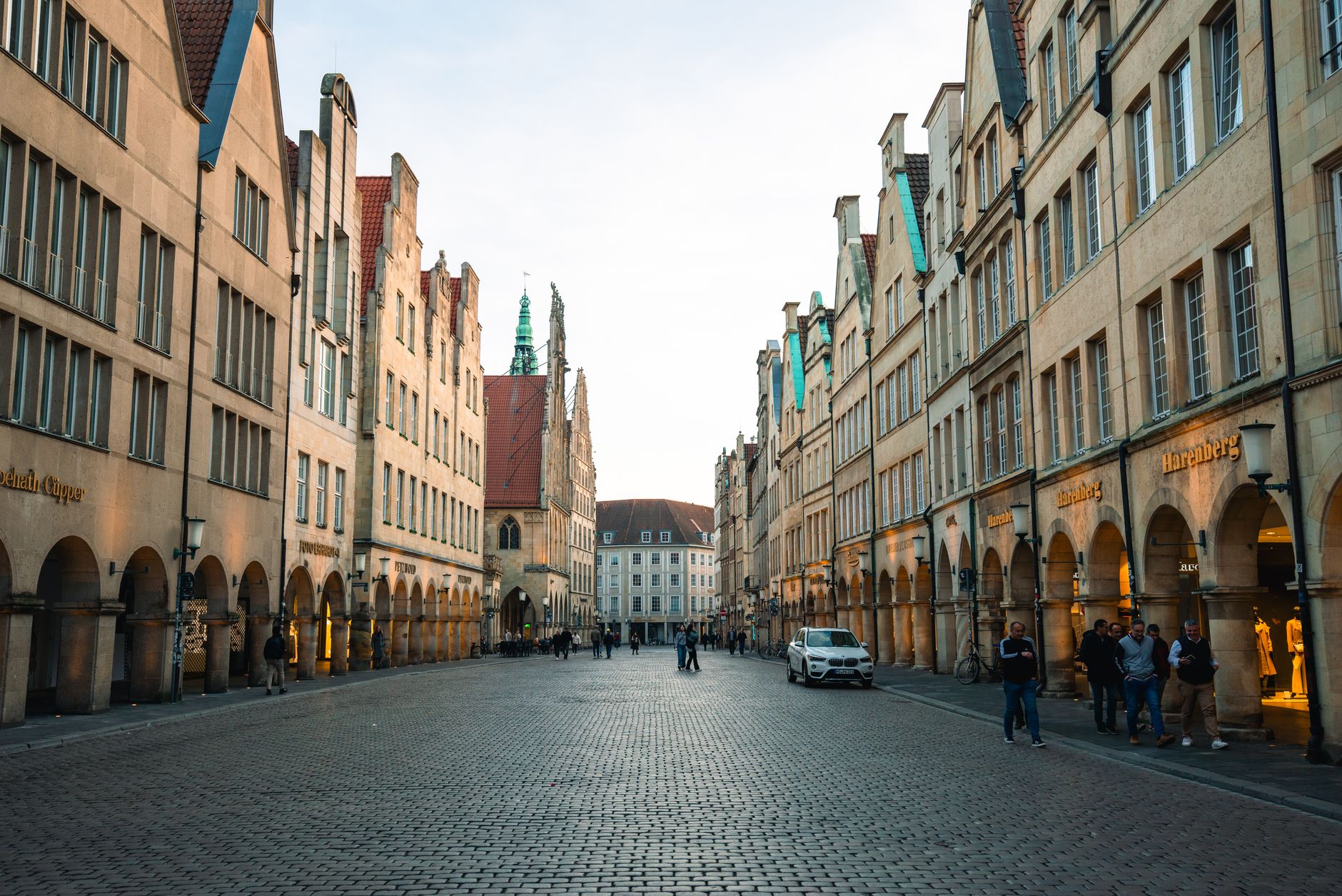 48 Nachwuchskräfte starten bei der Stadt