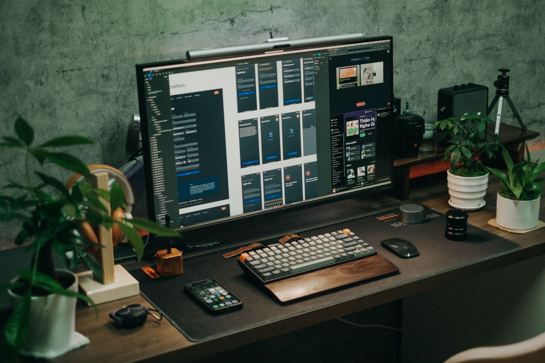 (g+) Homeoffice vs. Büro in der IT: Wie hybrides Arbeiten 2026 organisiert werden sollte