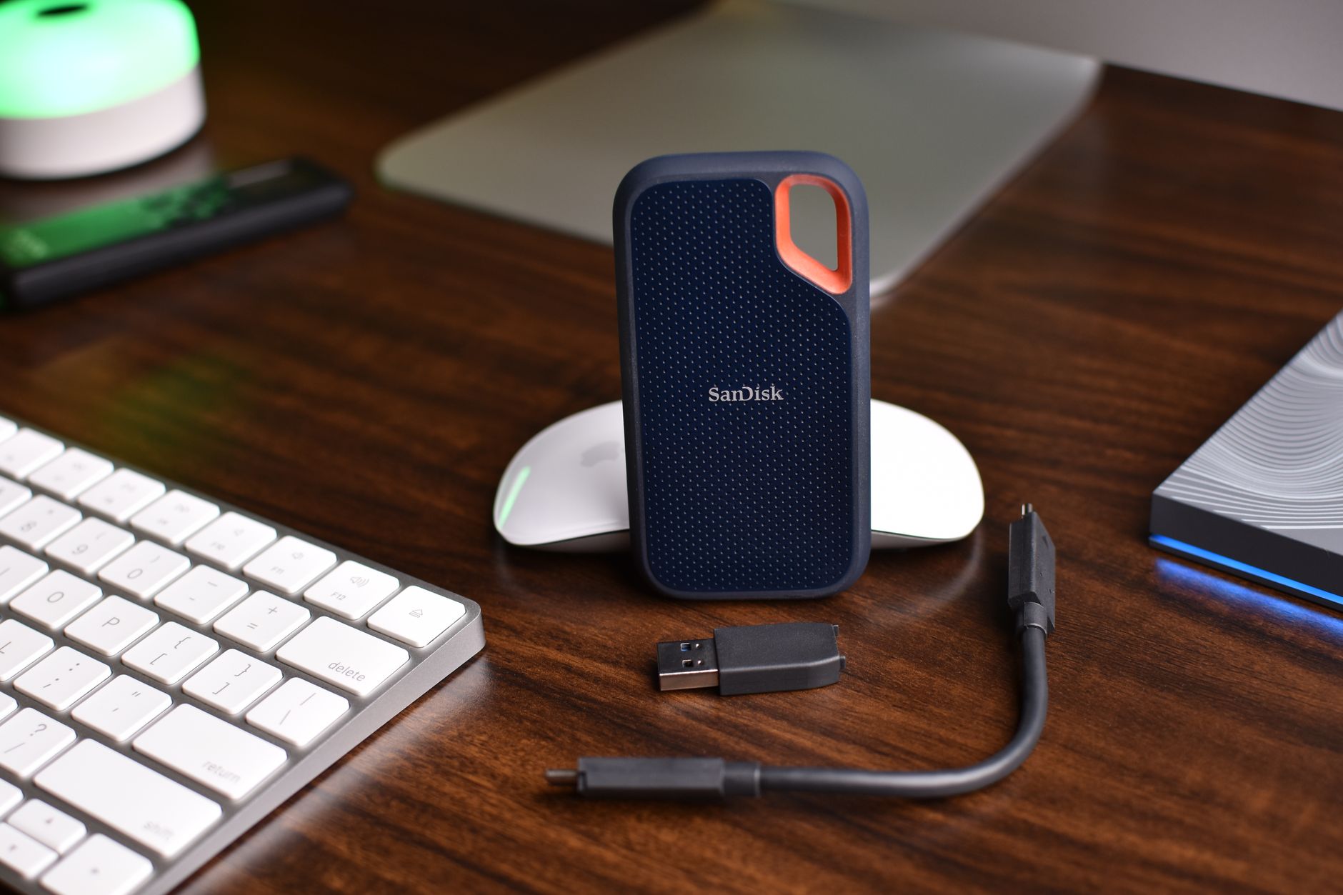 heise+ | Sechs Sata-SSDs im Test: Frischzellenkur für ältere PCs