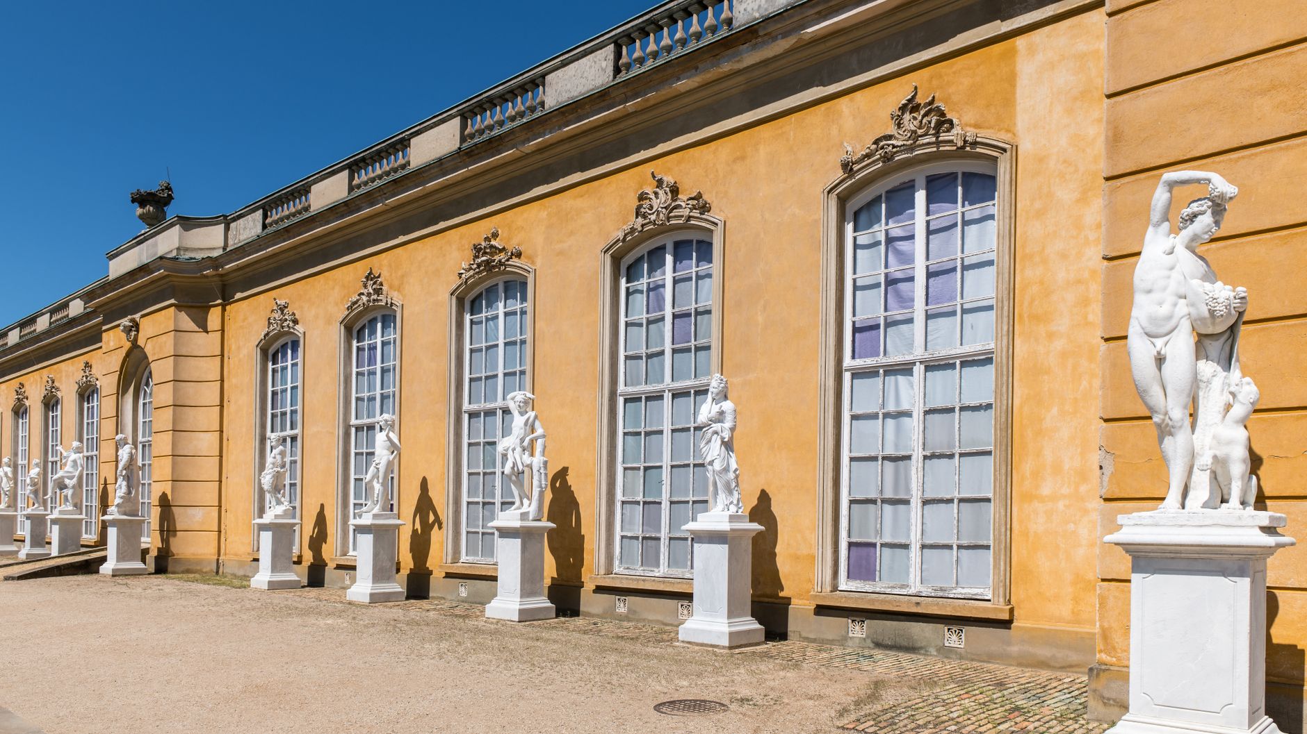 Ottmar Hörl in Salzburg: 210 Mini-Mozarts gestohlen – Kunstaktion vorzeitig beendet