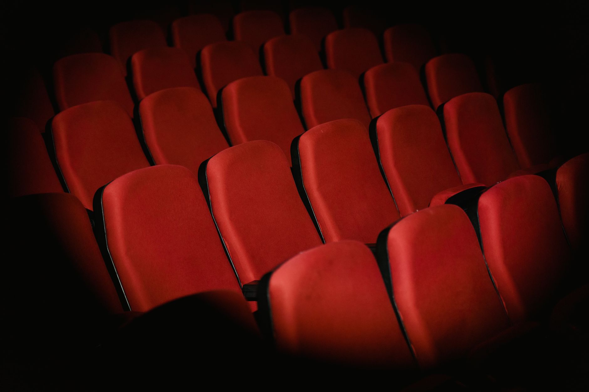 Eberhofer-Krimi »Steckerlfischfiasko« im Kino: Humorniveau in Bodennähe