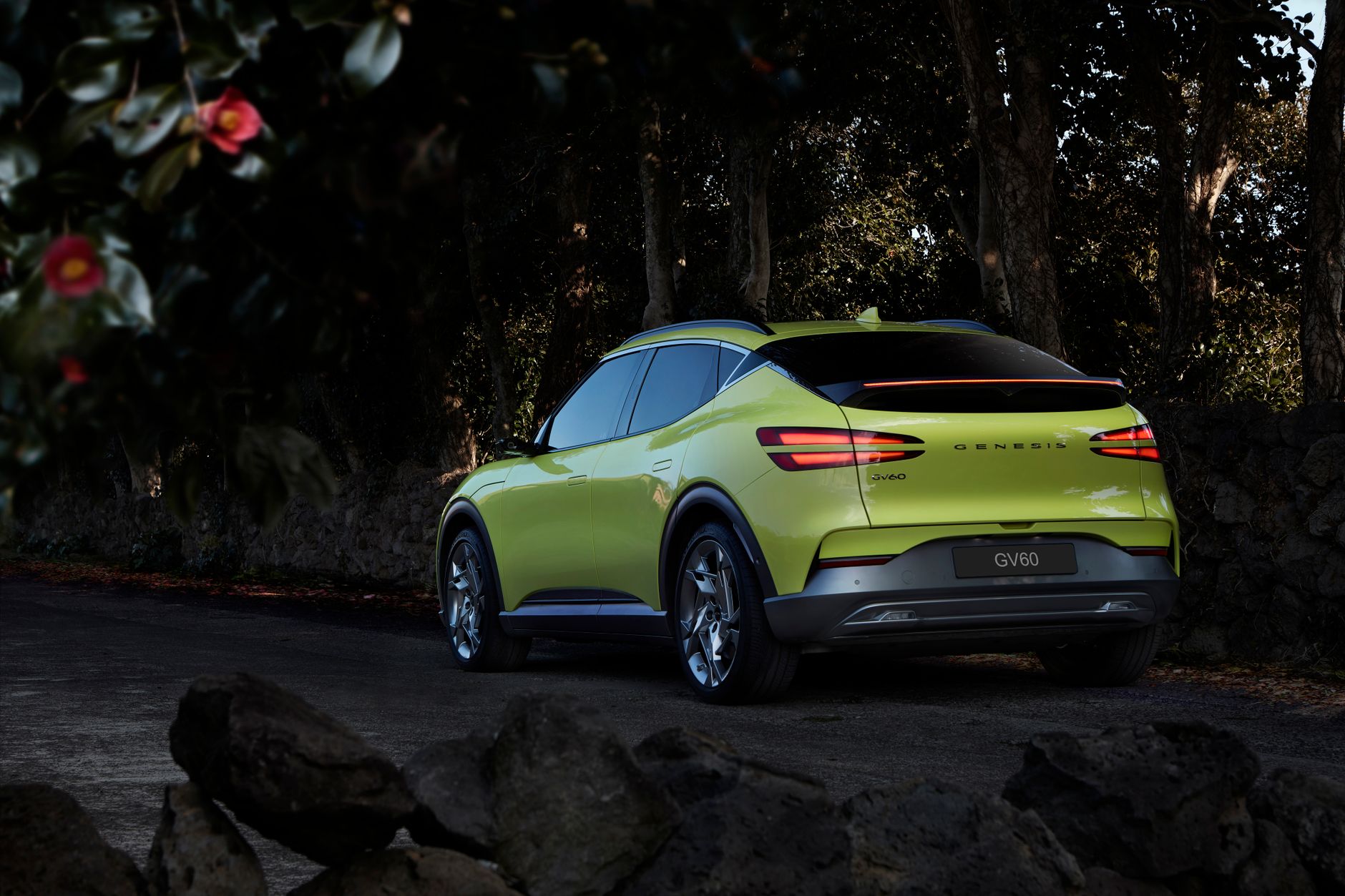 Genesis greift mit dem GV60 Magma Porsche Taycan und Ioniq 5 N an
