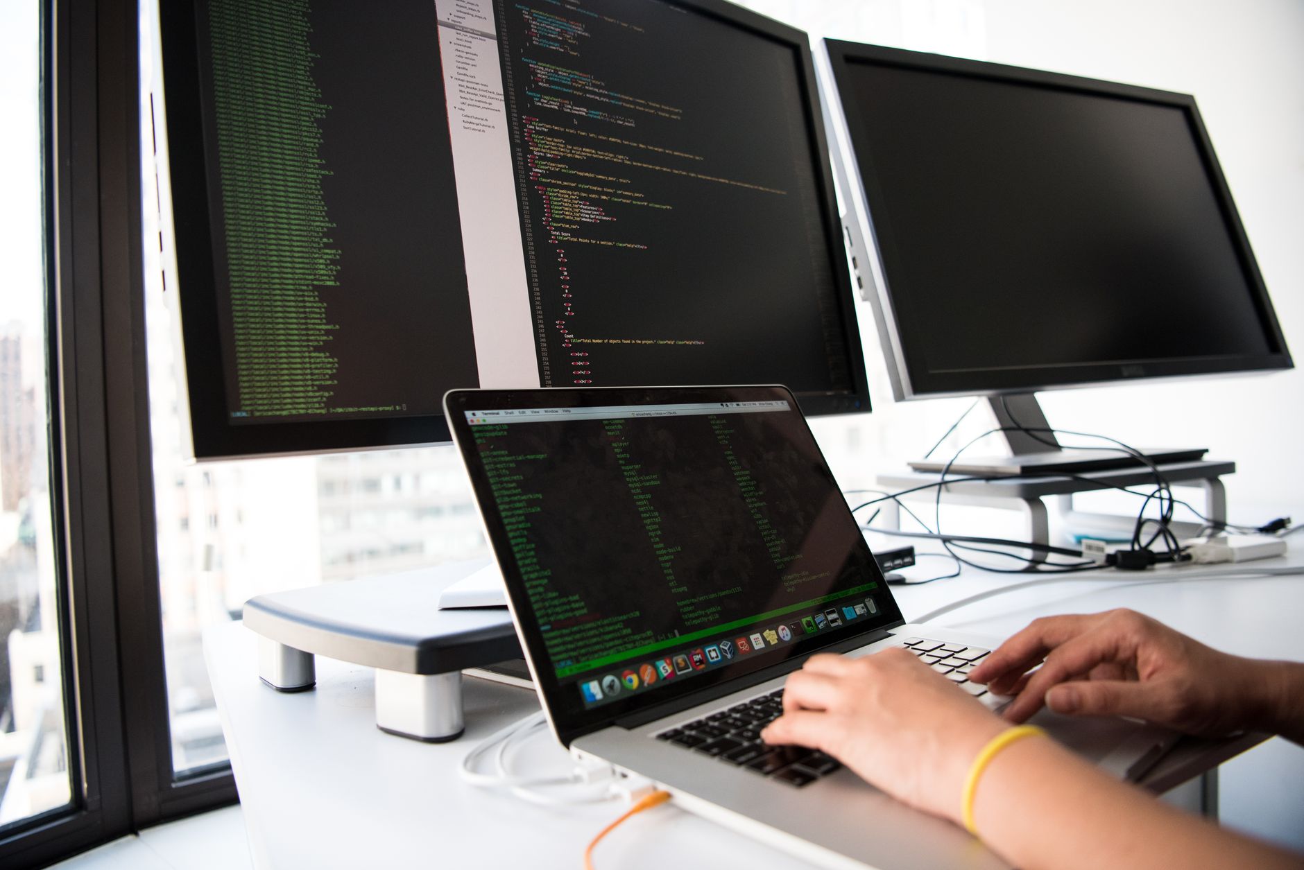 Anzeige: IT-Jobs in SAP, Cloudberatung und Softwareentwicklung