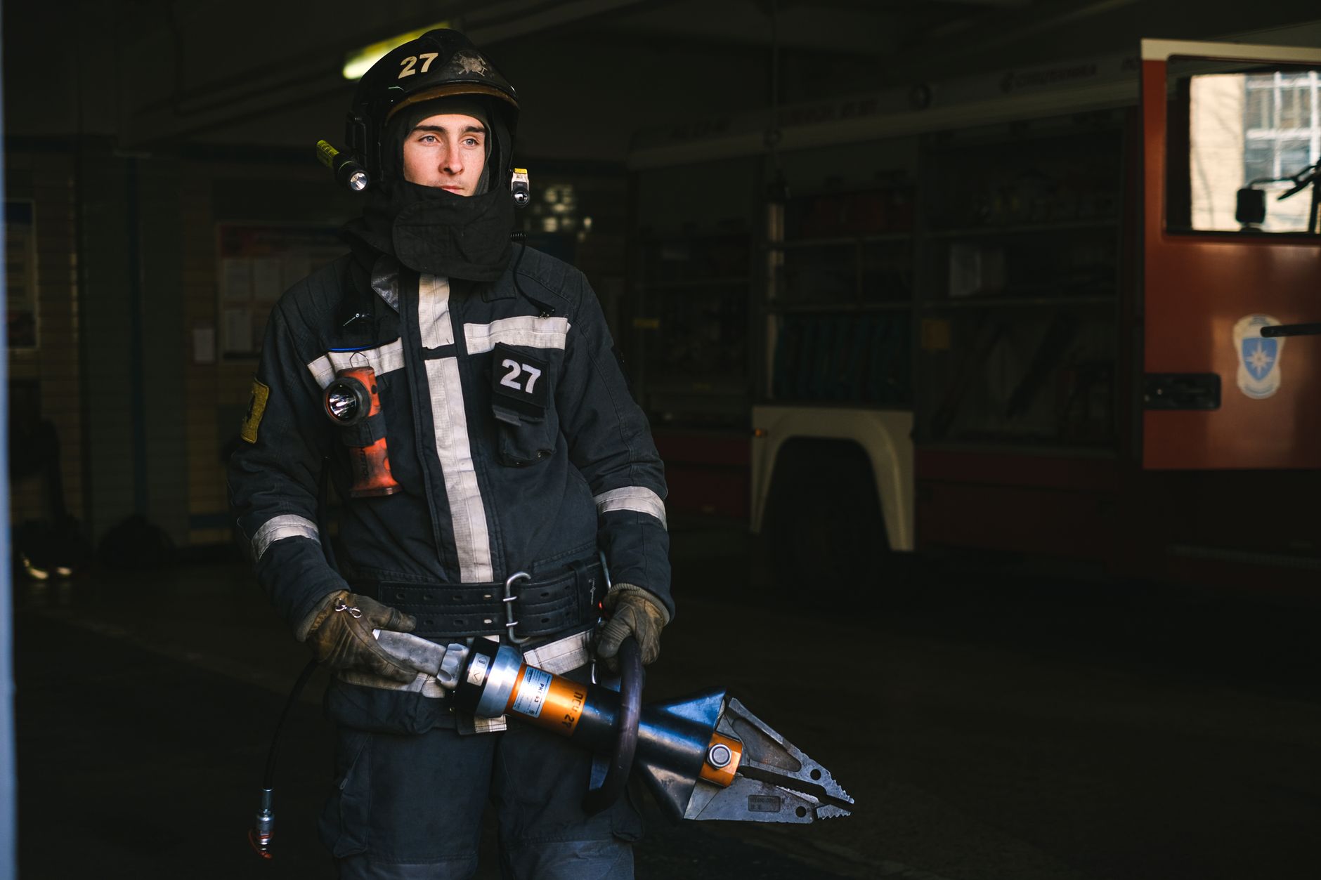 Brand in Heusenstamm: Feuerwehr bekämpft Flammenmeer