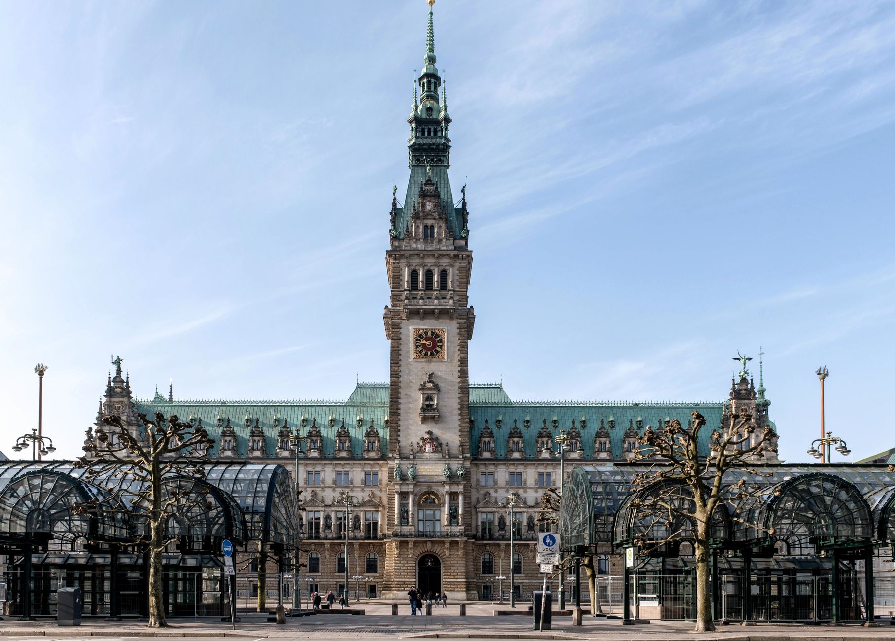 Erzieher soll "Deepfake"-Pornos von Kindern erstellt haben - Ermittlungen in Gießen