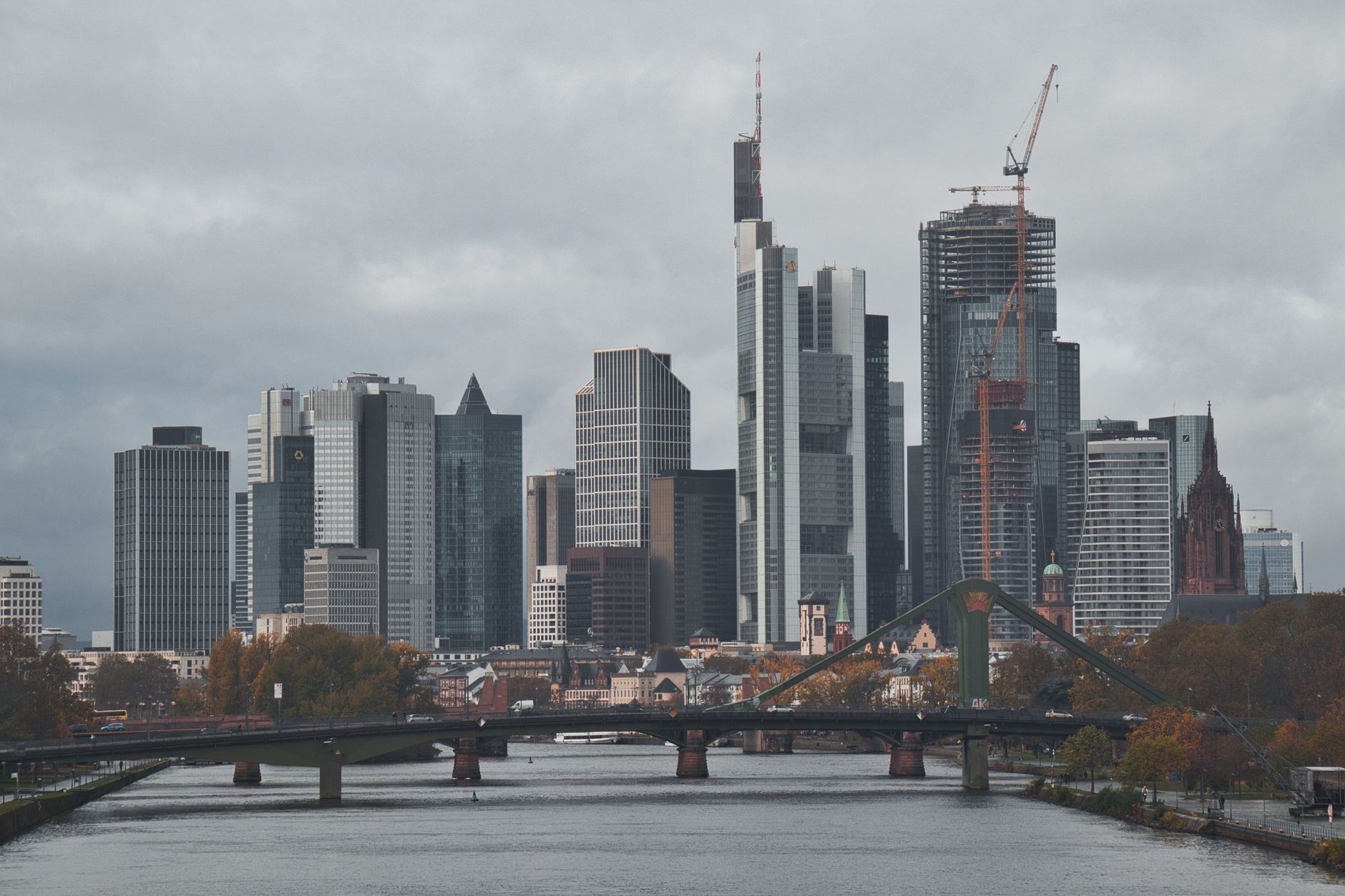 Frankfurt / Niedernhausen: Vermisstenmeldung