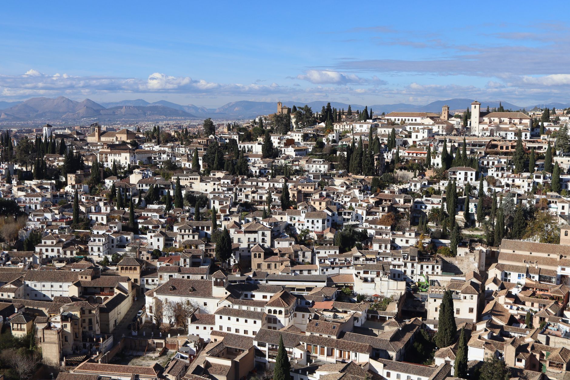 Spanien - Alhambra in Granada wegen Erdbeben-Schäden geschlossen