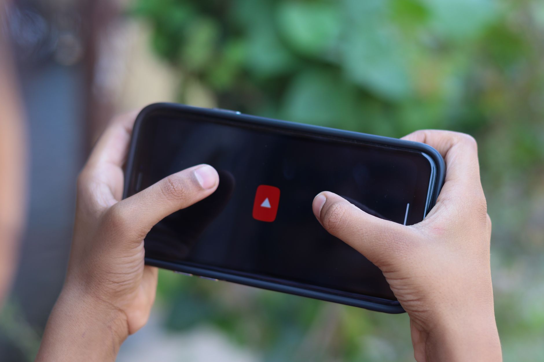 Konkurrenz zu Netflix: Youtube zahlt Millionen für exklusive Inhalte