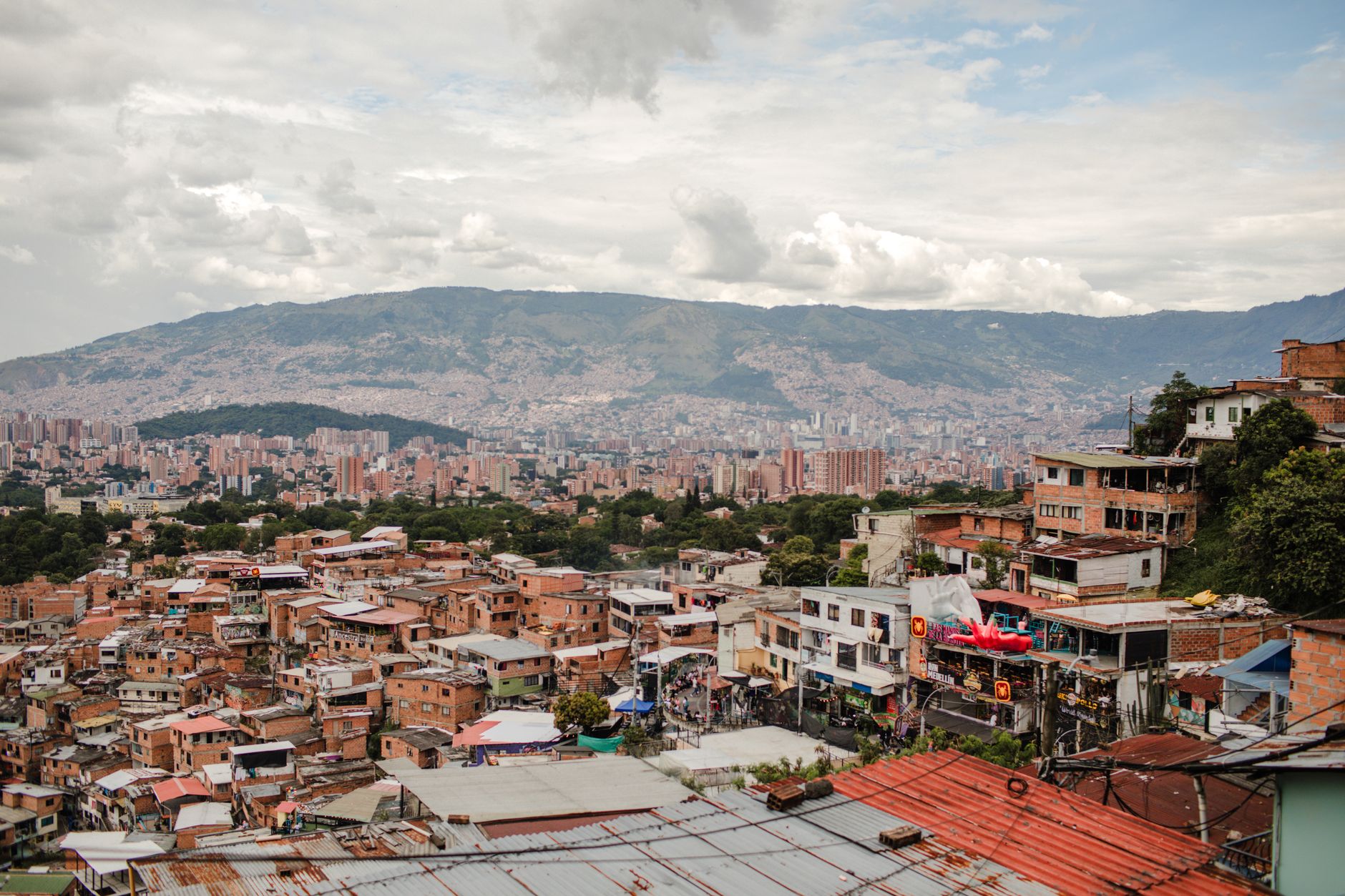 Südamerika - Nach Venezuela und Kolumbien: Schweres Erdbeben erschüttert Peru