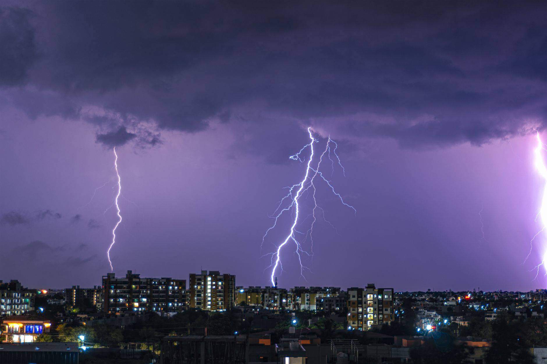 Unwetter mit Starkregen drohen - vor allem im Südosten