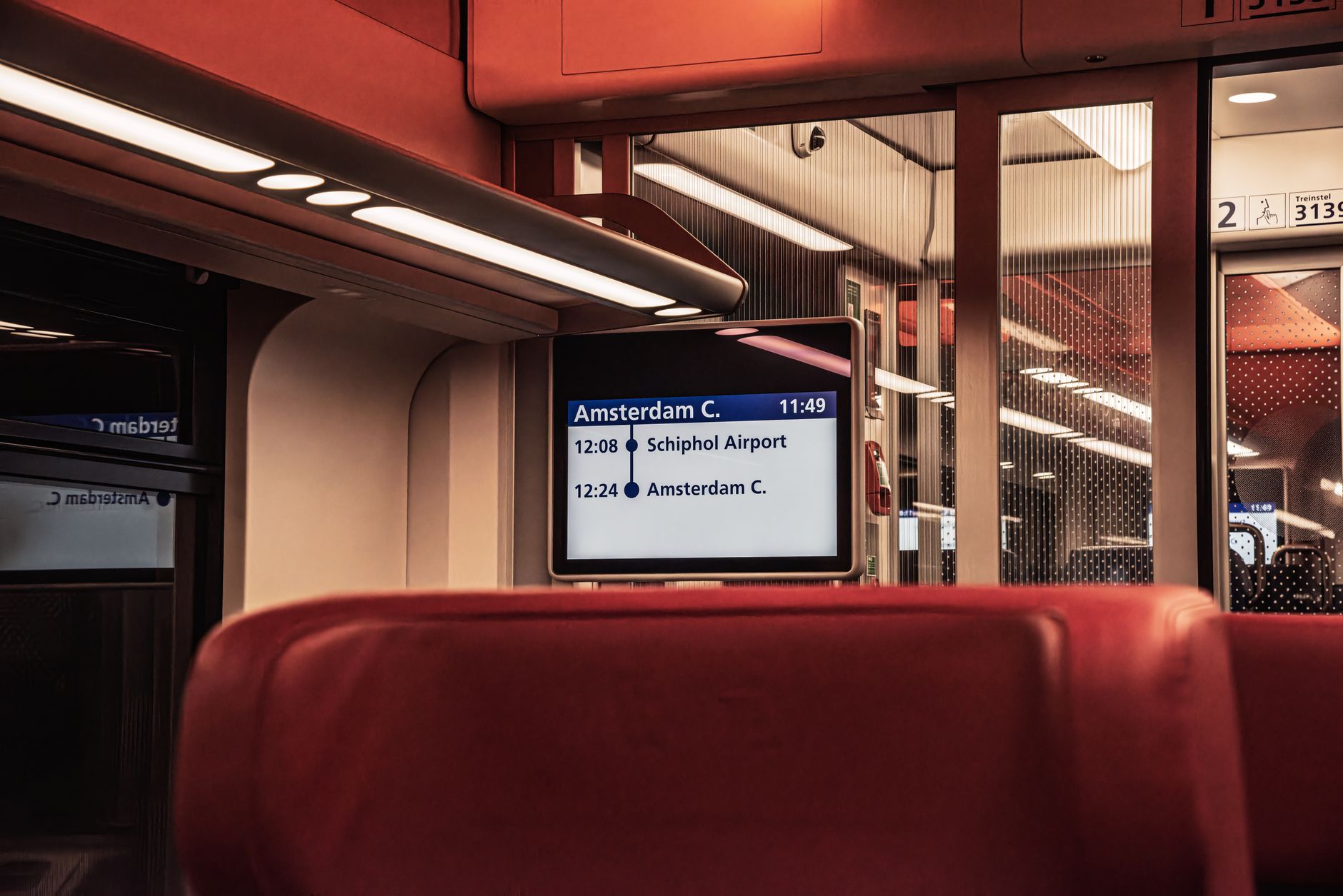 MG Cyberster: 150 Kilo für zwei Passagiere und Gepäck