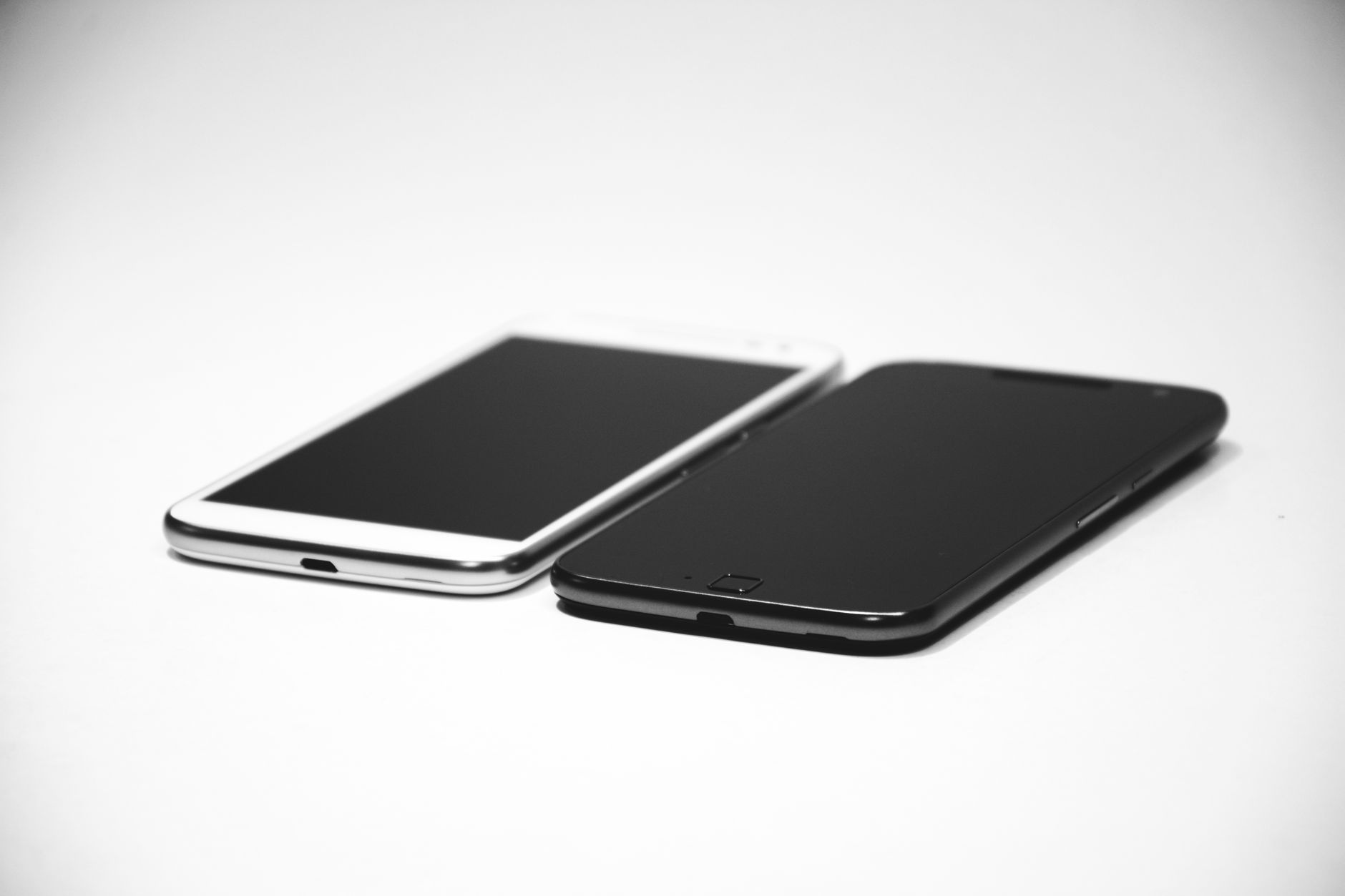 GrapheneOS und Motorola: Erste Smartphones sollen teurer als Pixel werden