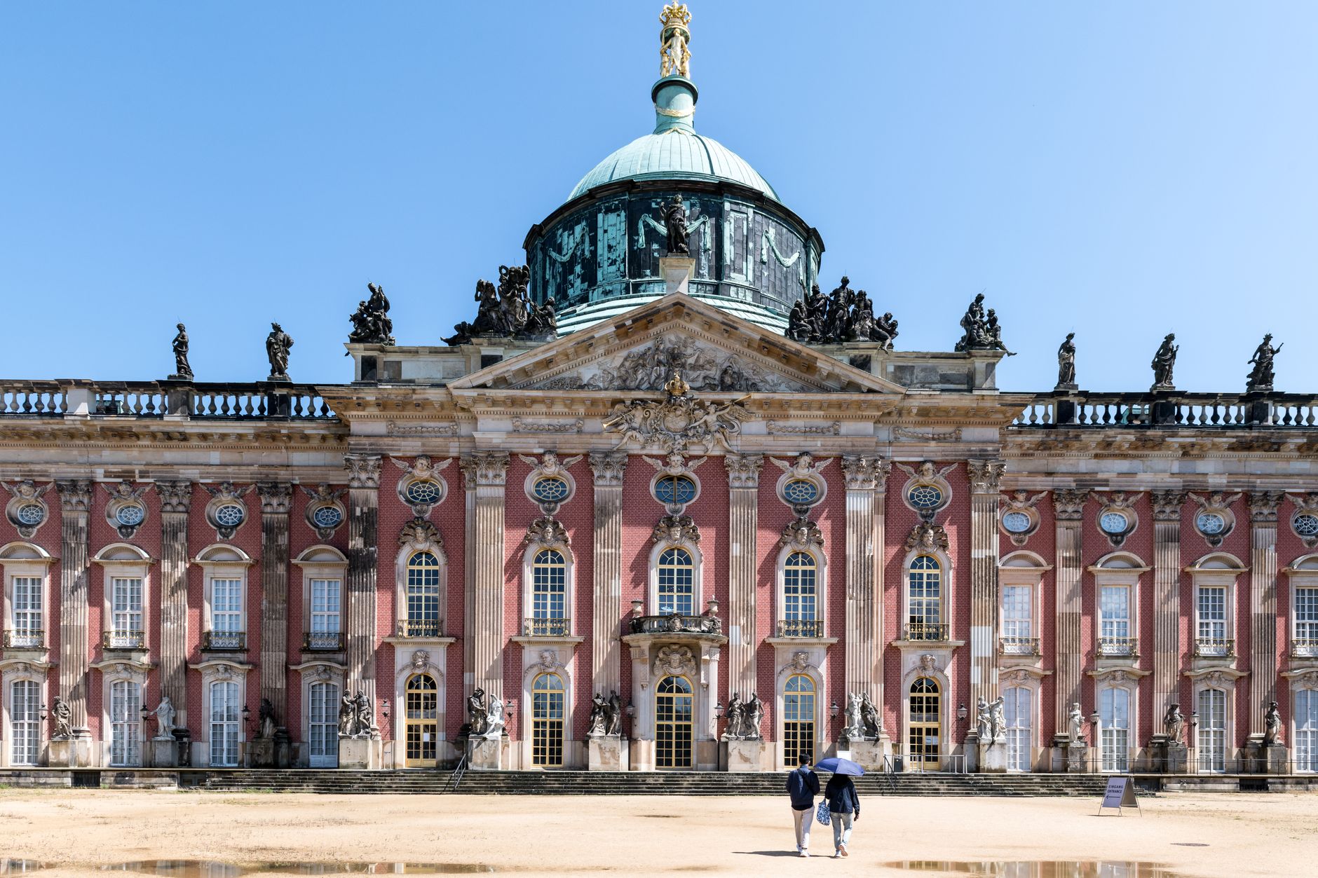 Brandenburg - Klausurtagung der Bundesregierung - Warken: Bessere Rahmenbedingungen für Unternehmen schaffen