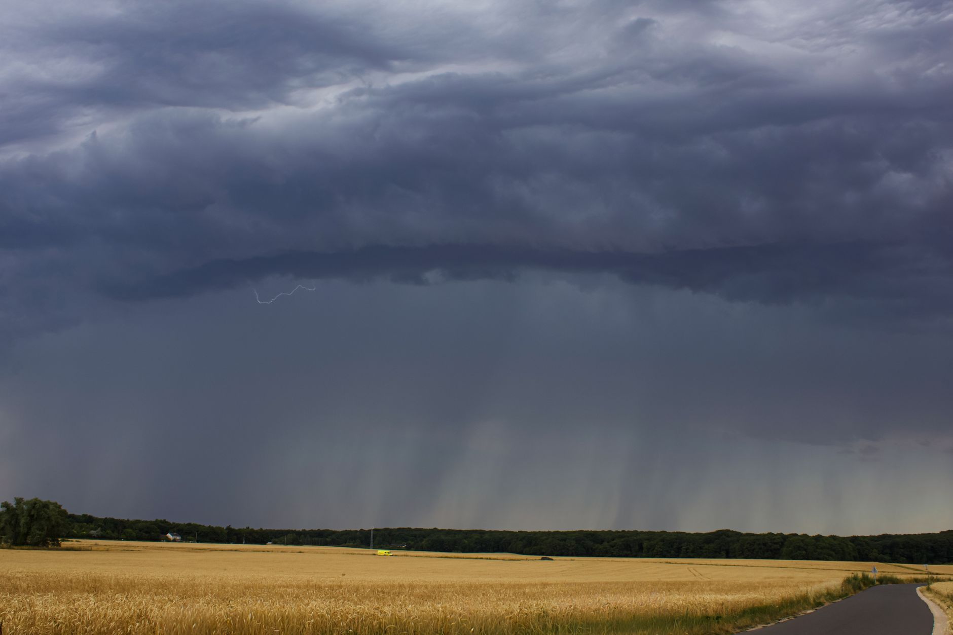 Hitze am Donnerstag, Gewitter folgen in der Nacht zu Freitag