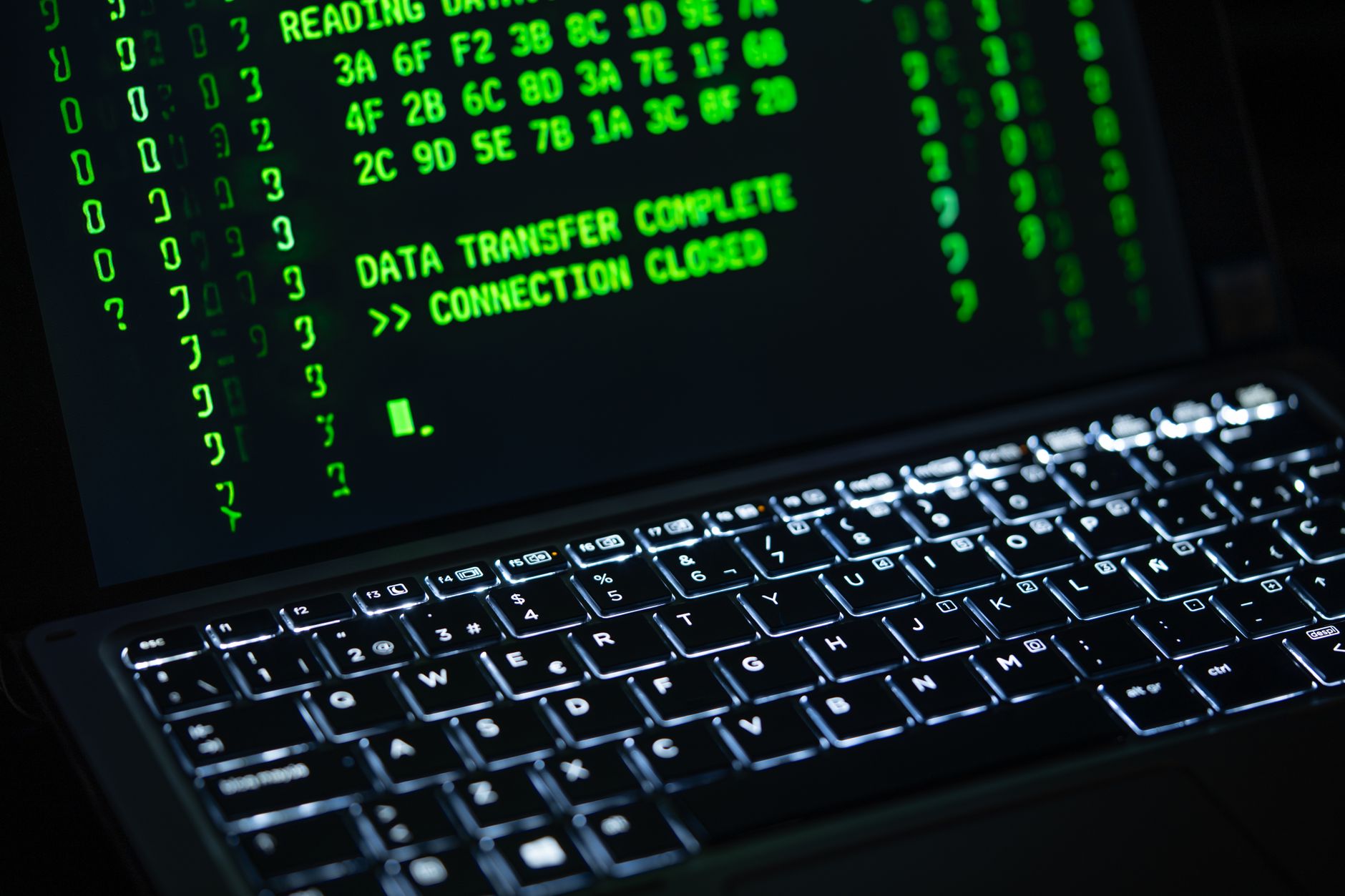 heise+ | Verschlüsselung über kryptografische Identitätsschlüssel mit Iroh 1.0