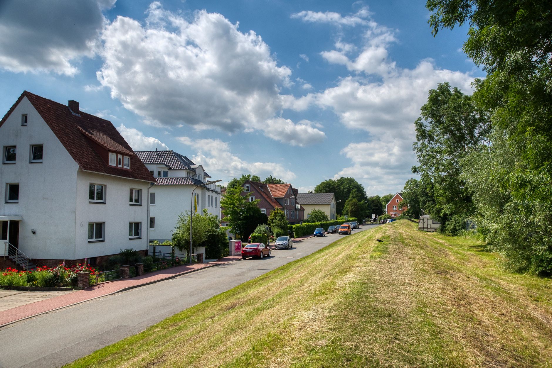 Ärger um neue Kreisstraße bei Wolfhagen: "Da liegen wir auf der Seite"