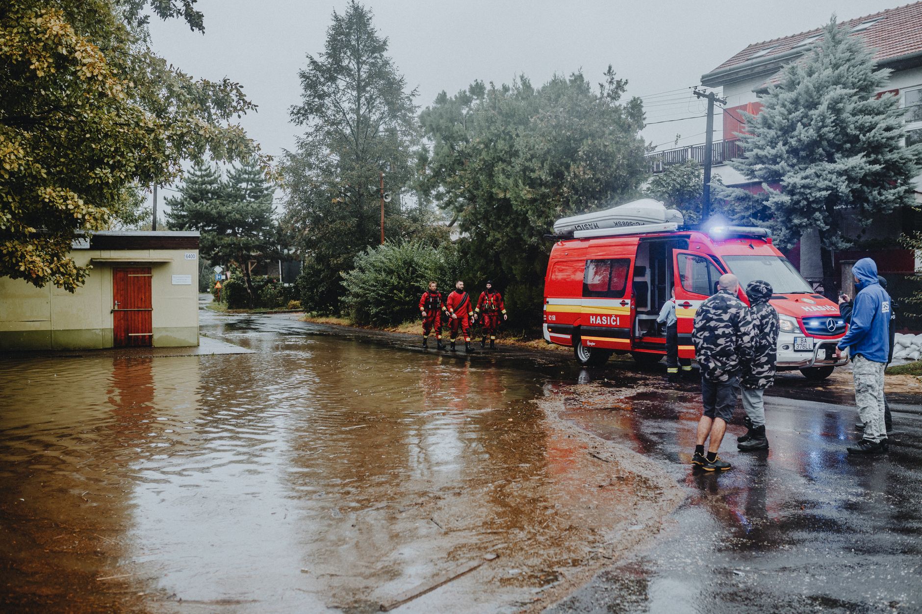 Wie Augenzeugen die Flut erlebten: "Nichts ist mehr übrig"