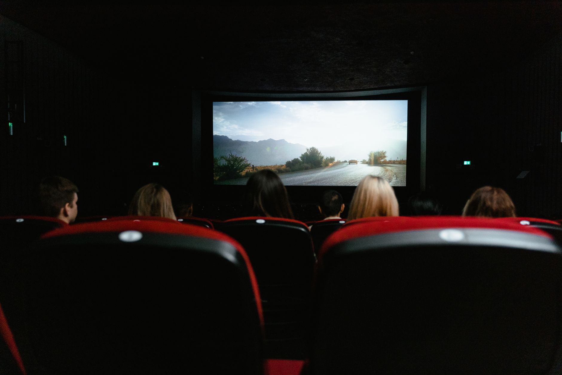 ?One Night Only“ im Kino: Auf der Suche nach dem Kondom
