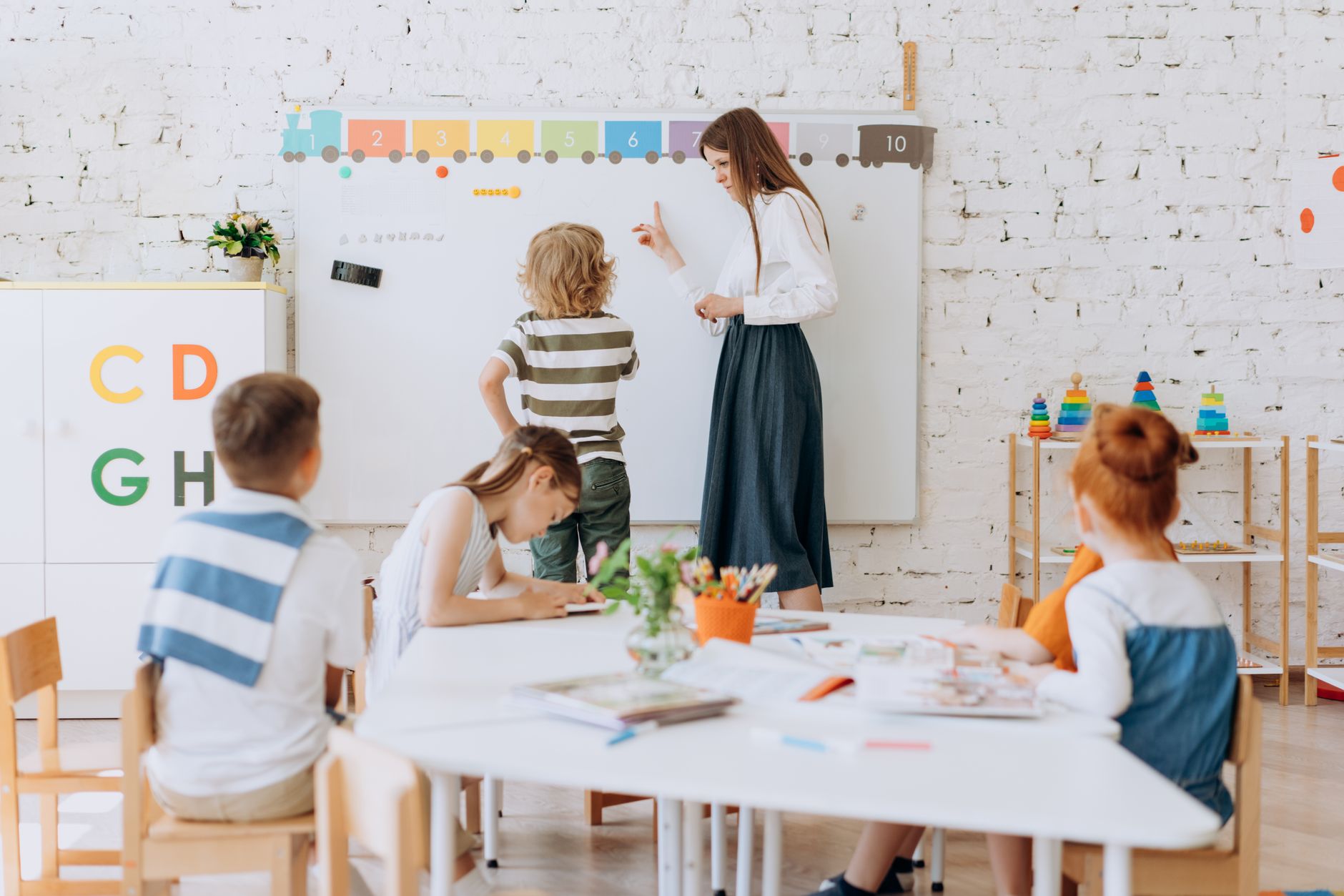 Frühkindliche Bildung - Personelle Lage bringt Kitas nach wie vor ans Limit