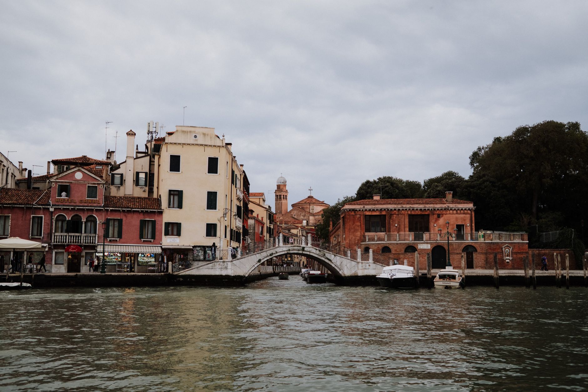 George Clooney verzaubert in Venedig