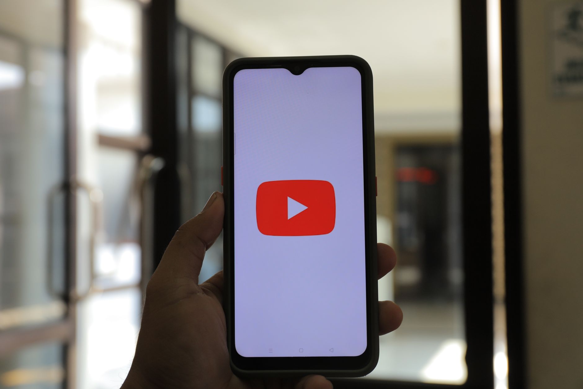 YouTube Shopping: Affiliate-Programm kommt nach Deutschland