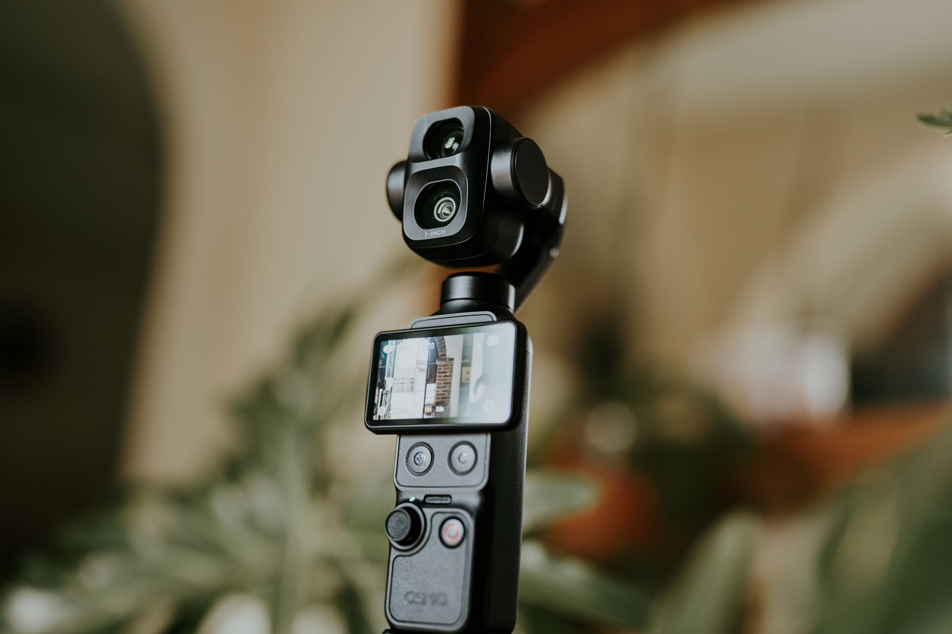 heise+ | 360-Grad-Actionkamera: DJI Osmo 360 II mit 8K-Aufnahme und großem Sensor im Test
