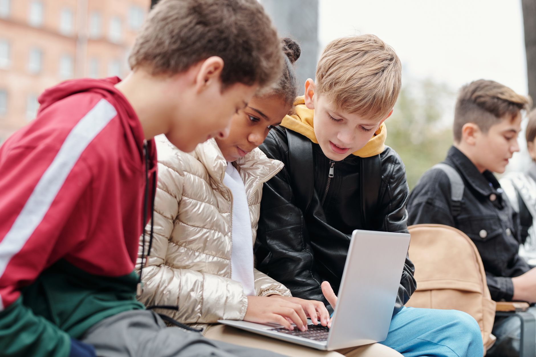 Mitmachaktion: Wie war euer Informatikunterricht in der Schule?